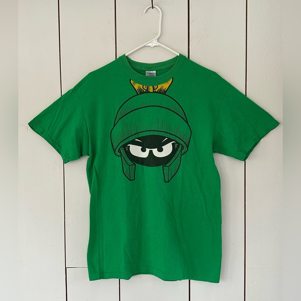 Vintage Gildan Marvin the Martian Graphic Tee Sz M Vibrant Green